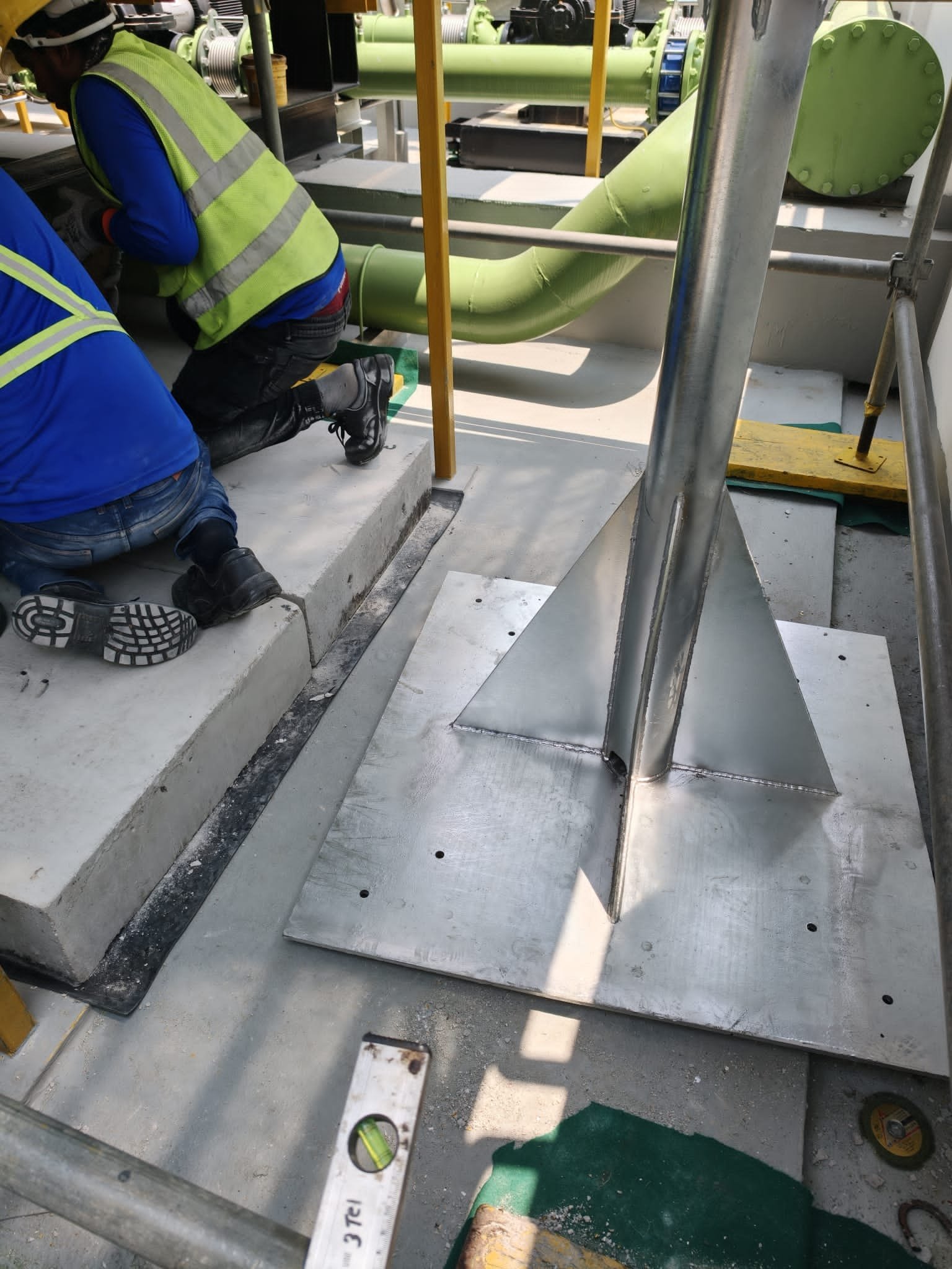 Mounting foundation for Liam-F1 R-1600 project